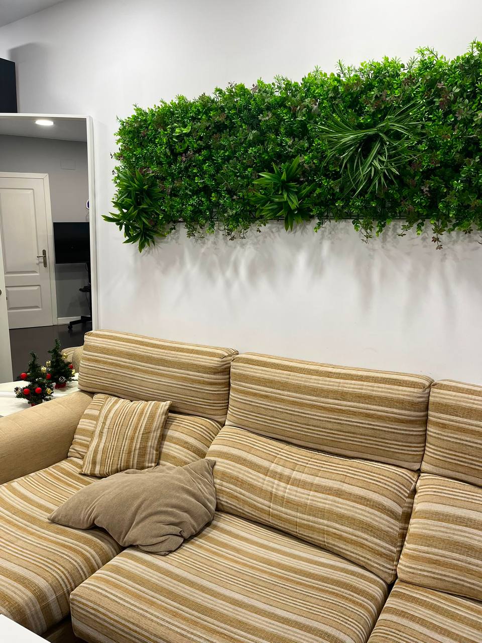 Hall de entrada del estudio Phase-19, Getafe